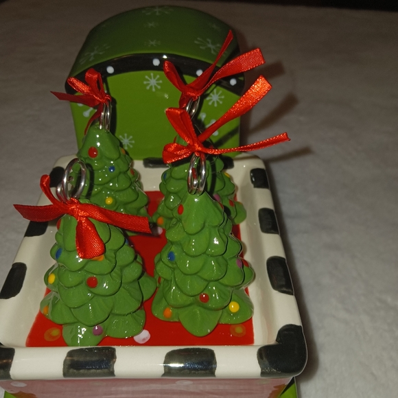 Temptations Train Placecard Set - Picture 5 of 6